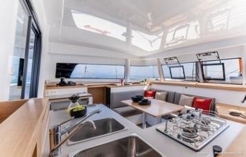 Yachtcharter Excess11 9
