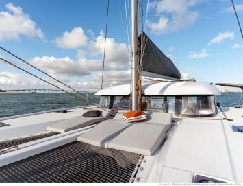 Yachtcharter Excess11 42cab 4