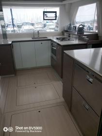 Yachtcharter Leopard42 Lilamac 5