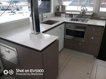 Yachtcharter Leopard42 Mitsu 5