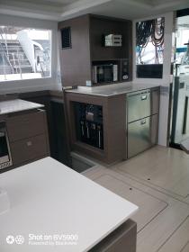 Yachtcharter Leopard42 Mitsu 6