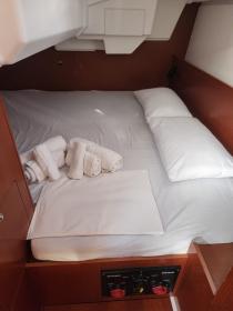 Yachtcharter Oceanis35 Beghe 8