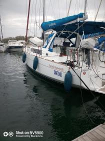 Yachtcharter Oceanis38 Monica 1