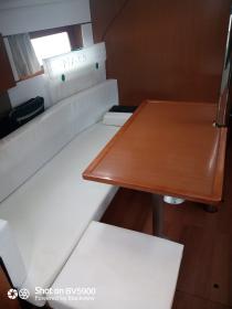 Yachtcharter Oceanis38 Monica 3