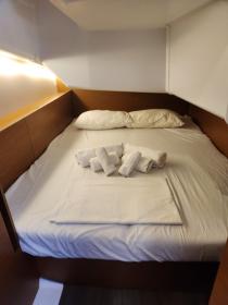 Yachtcharter Oceanis38 Monica 9