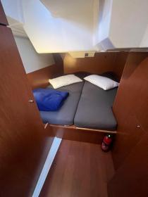 Yachtcharter Oceanis38 Naima 2