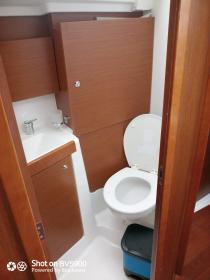 Yachtcharter Oceanis38 Naima 5