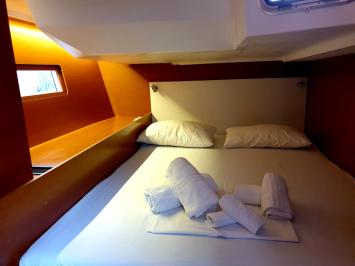 Yachtcharter Oceanis51 Malafemmena 1