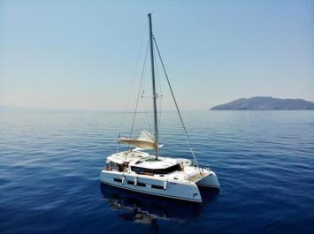 Yachtcharter Dufour48Catamaran 1
