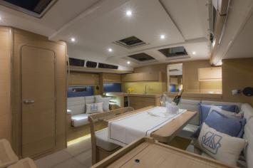 Yachtcharter Dufour460GrandLarge 7