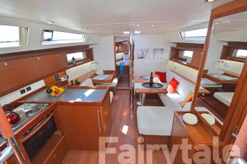 Yachtcharter Oceanis411Celebration 34