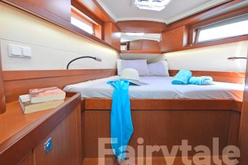 Yachtcharter Oceanis411Celebration 37