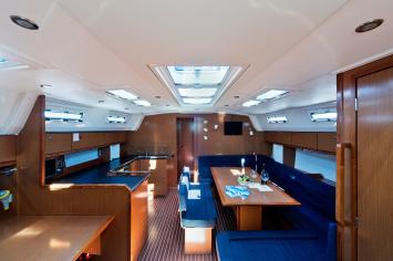 Yachtcharter Bavaria50Cruiser 12