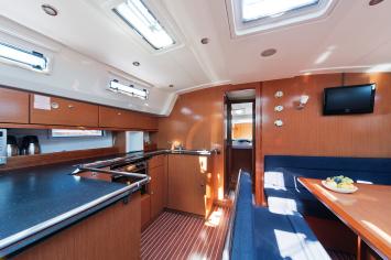 Yachtcharter Bavaria50Cruiser 13