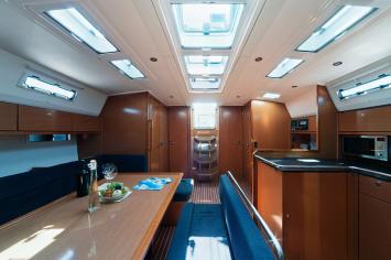 Yachtcharter Bavaria50Cruiser 14