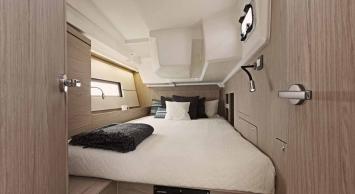 Yachtcharter Oceanis46 8