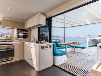 Yachtcharter Lagoon55 42cab 5