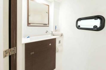 Yachtcharter BaliCatspace 13