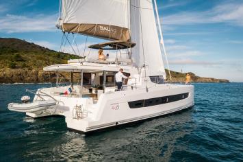Yachtcharter Bali4 6