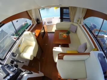 Yachtcharter Antares30 14