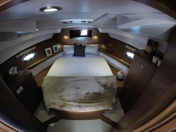 Yachtcharter Antares30 20