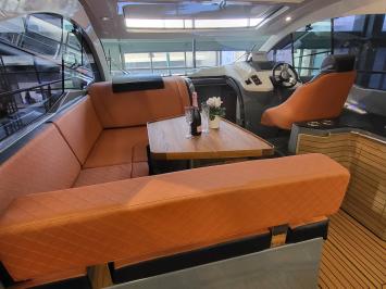 Yachtcharter Mirakul40HardTop 7