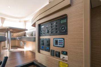 Yachtcharter Lagoon42 Veryta 19