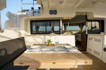 Yachtcharter Lagoon46 Sbronzo 3