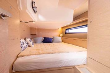 Yachtcharter Dufour41Performance 3cab 7