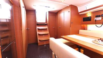 Yachtcharter Dufour470 Mirasole 6