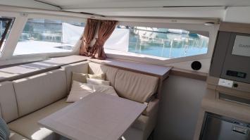 Yachtcharter Isla40 Luna 7