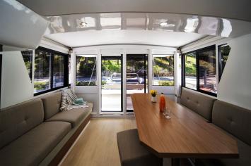 Yachtcharter Bali4 First Feeling 11