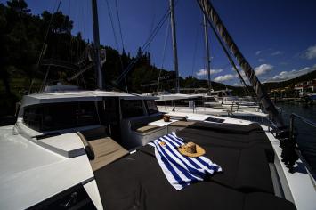 Yachtcharter Bali4 First Spark 6