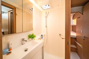 Yachtcharter Excess11 First Glimpse 16