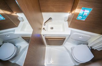 Yachtcharter Oceanis37 First Dream 16