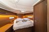 Yachtcharter Oceanis40 First Touch 12