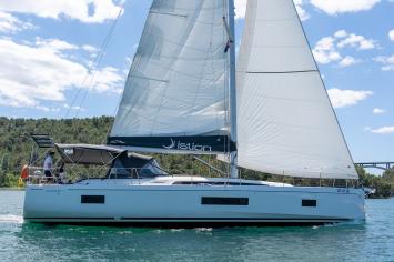 Yachtcharter Oceanis51 First Friendship