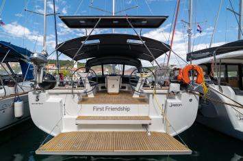 Yachtcharter Oceanis51 First Friendship 7