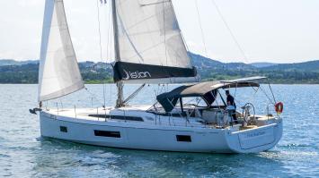 Yachtcharter Oceanis51 First Heartbeat 2