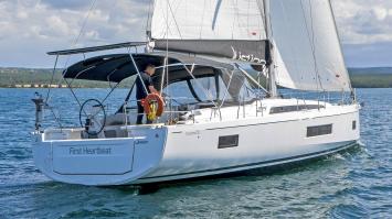 Yachtcharter Oceanis51 First Heartbeat 4