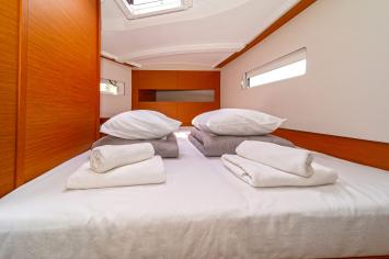 Yachtcharter SunOdyssey410 First Date 14