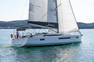 Yachtcharter SunOdyssey490 First Ride 4