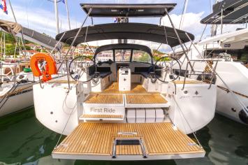 Yachtcharter SunOdyssey490 First Ride 5