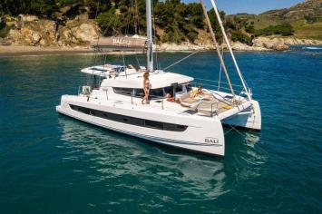 Yachtcharter Bali4 Arveskida II