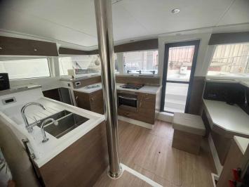 Yachtcharter Bali4 Arveskida II 9