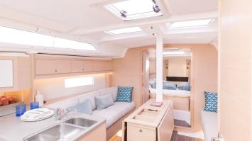 Yachtcharter DUFOUR37 5