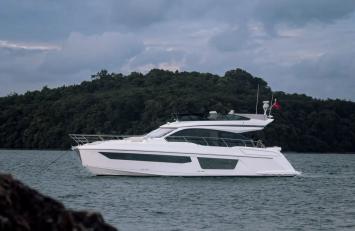 Yachtcharter Azimut53Fly 6