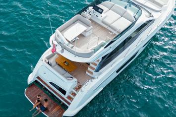 Yachtcharter Azimut53Fly 7