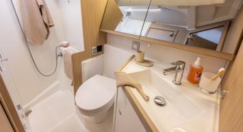 Yachtcharter Oceanis47 4cab 7