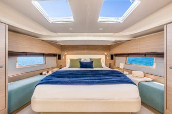 Yachtcharter Oceanis52 3cab 12
